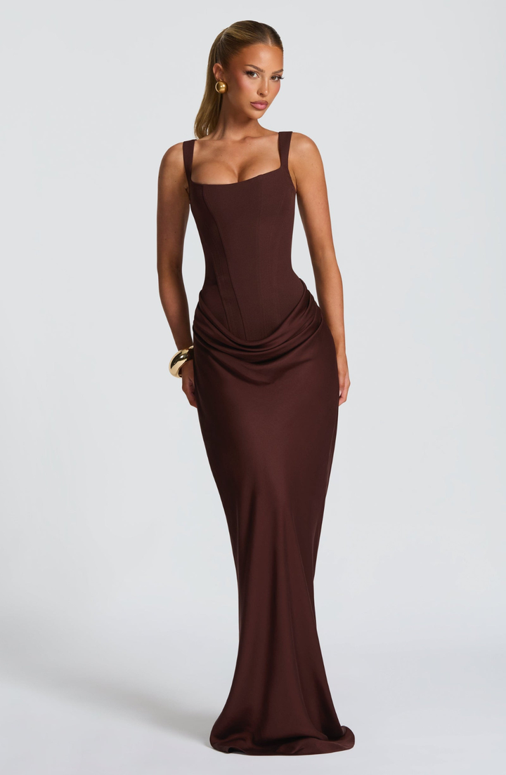 Aria | Hourglass Maxi