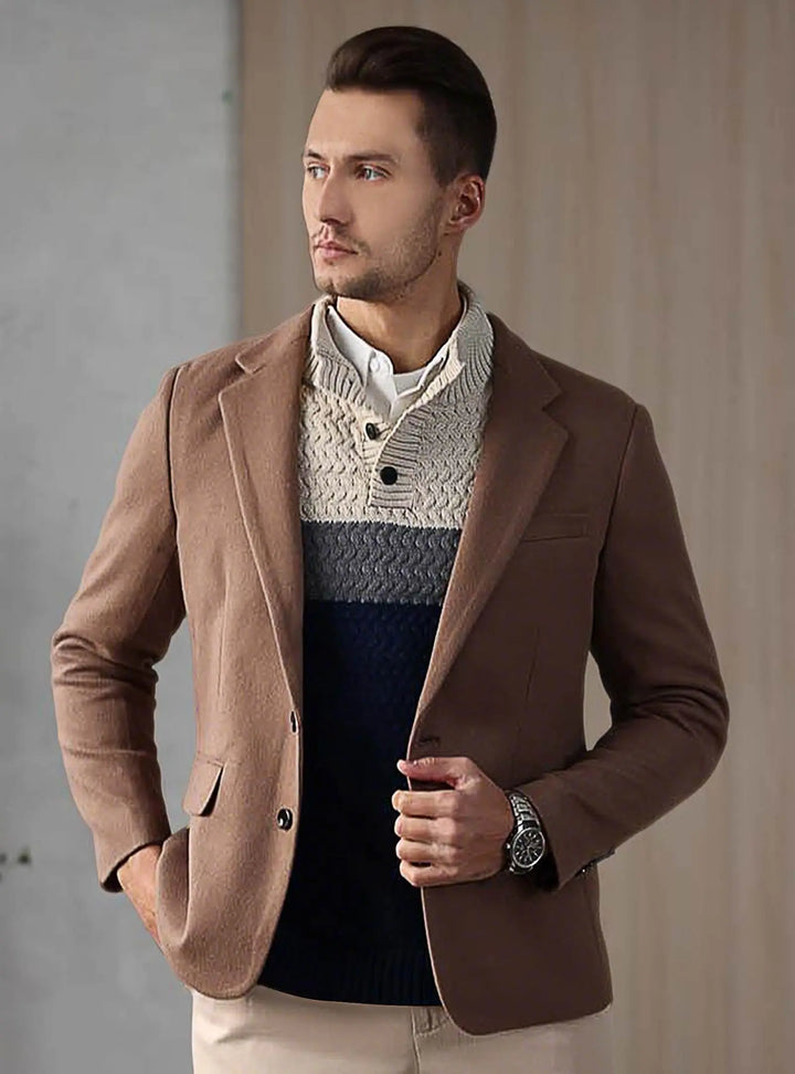 HARLAN KNIT PULLOVER | MODERN CONTRAST, EVERYDAY COMFORT